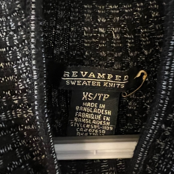 Revamped Sweater Knit - Picture 2 of 3